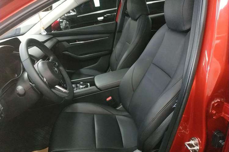 Used Mazda Mazda 3 Axela 2021 2.0L Automatic ZhiXuan Edition
