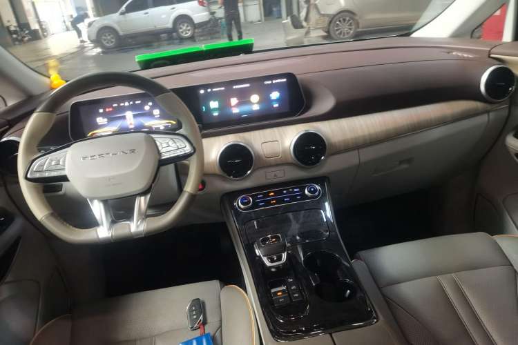 Used FORTHING Yacht 2022 1.5T DCT Lan Yue Edition Center Console