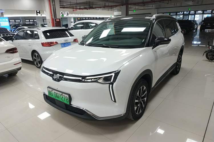 Used WM Motor W6 2021 520 km NEX Exploration Edition