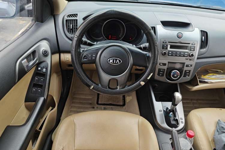 Used Kia Forte 2011 1.6L AT Premium
