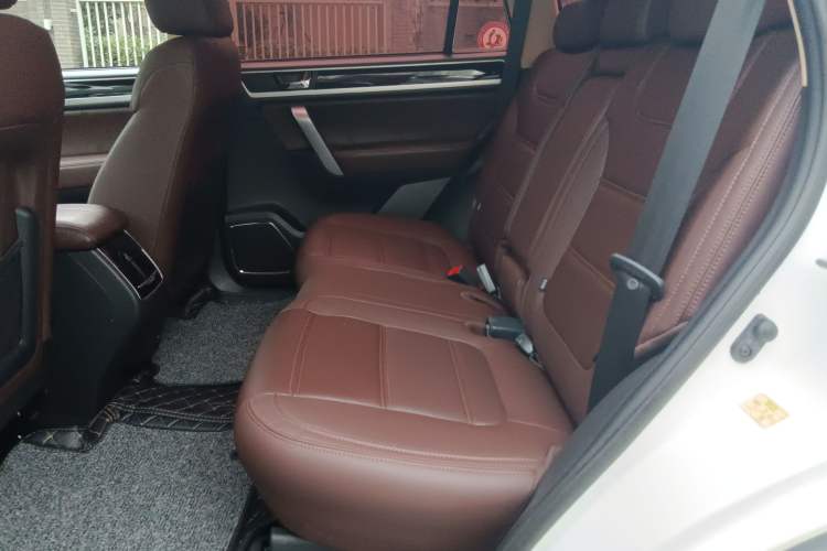 Used Yema T70 2018 T70S 1.8L Manual Value-Added Sunroof Edition
