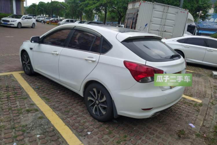 Used Soueast V6 Lingshi 2014 1.5T CVT FunControl Edition
