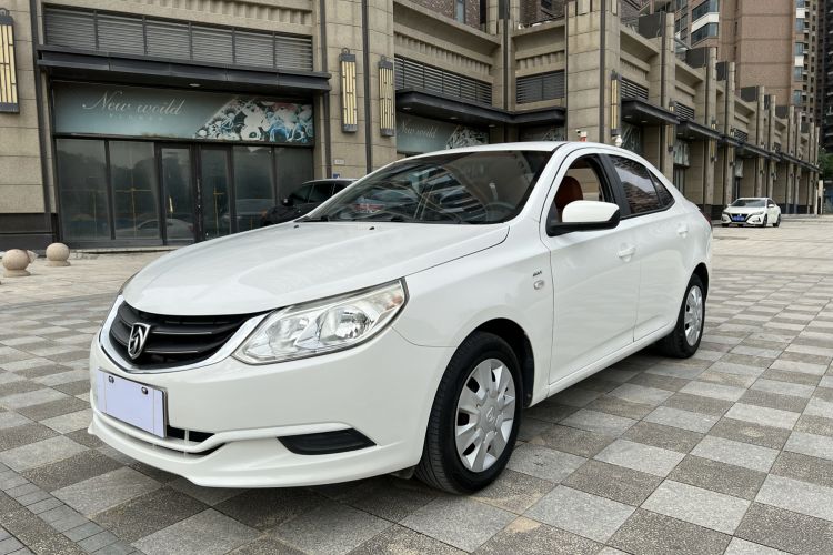 Used Baojun 630 2014 1.5L manual standard version