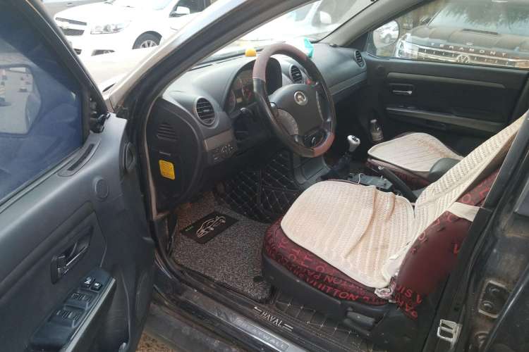 Used Haval H5 Classic 2011 Zhizun Edition 2.4L Four-Wheel Drive Deluxe Differential Version
