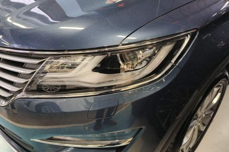 Used Lincoln MKC 2018 2.0T Four-Wheel Drive Zunya Edition
