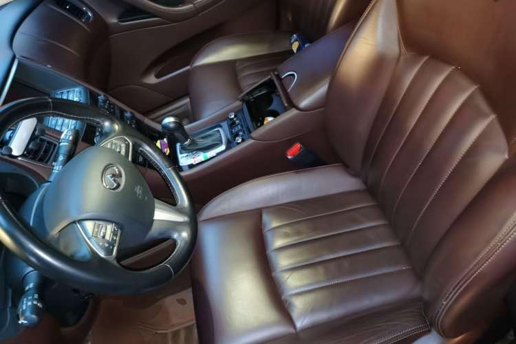 Used Infiniti QX50 2015 2.5L Enjoyment Edition
