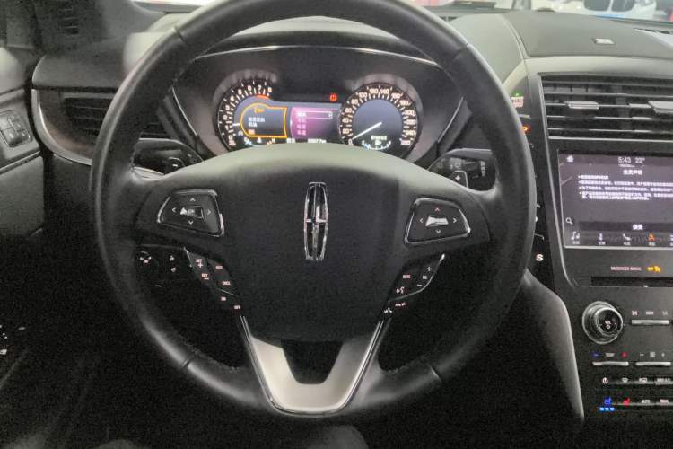 Used Lincoln MKC 2018 2.0T Four-Wheel Drive Zunya Edition
