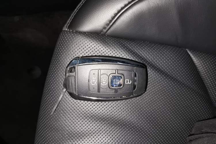 Used Lincoln MKC 2018 2.0T Four-Wheel Drive Zunya Edition
