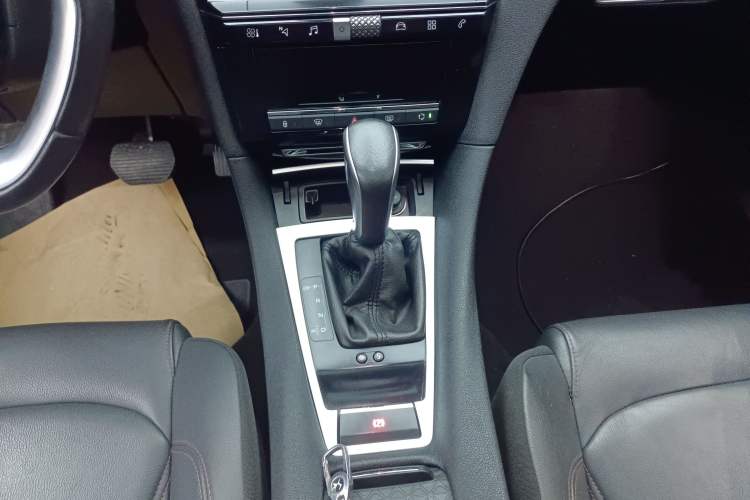 Used DS 4S 2018 30THP Dynamic Edition
