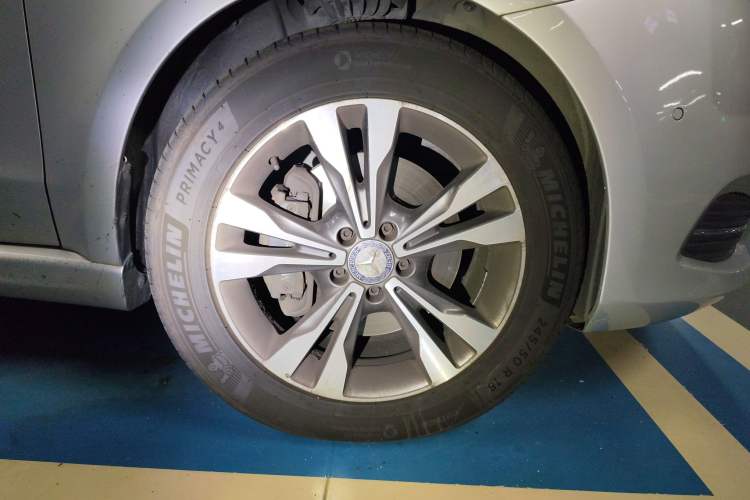 Used Mercedes-Benz V-Class 2016 V 260 L Prestige Extended Edition