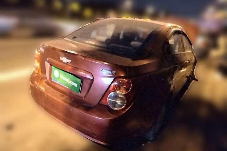 Used Chevrolet Aveo Sonic 2011 Sedan 1.4L Manual Transmission SE