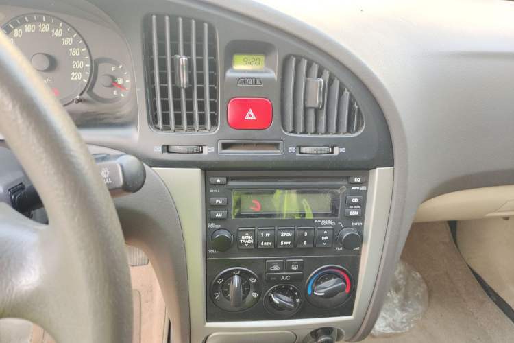 Used Hyundai Elantra 2007 1.6L Manual Comfort Model
