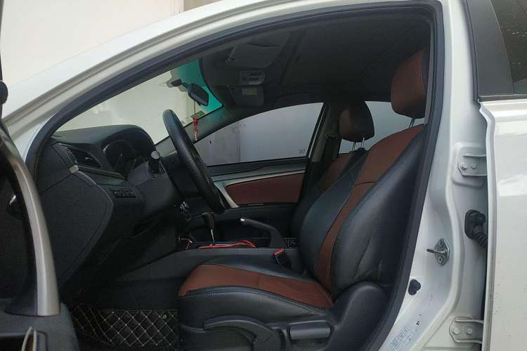 Used Haima M6 2017 1.5T CVT Luxury Model
