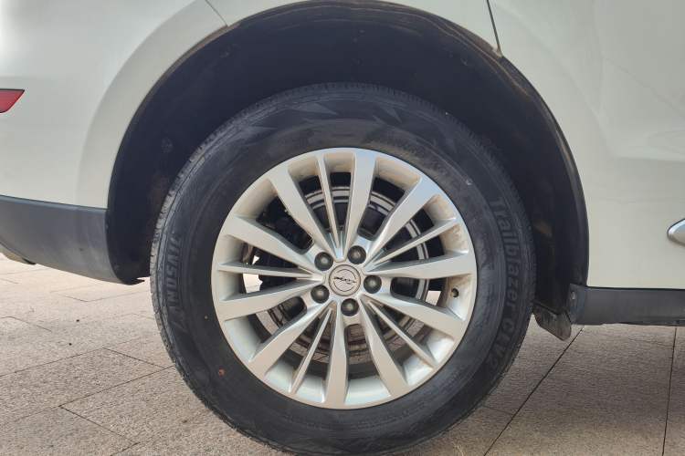 Used Zotye SR9 2017 2.0T Manual "Ultimate Light" Edition
