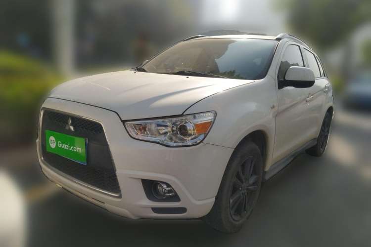 Used Mitsubishi ASX 2013 2.0L CVT Four-Wheel Drive Premium Edition