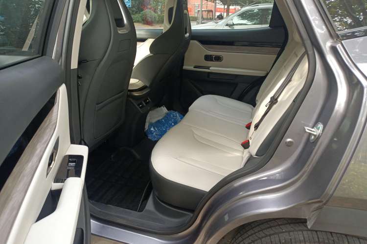 Used JETOUR Dashing 2022 1.6T DCT King MAX Left Rear Seat