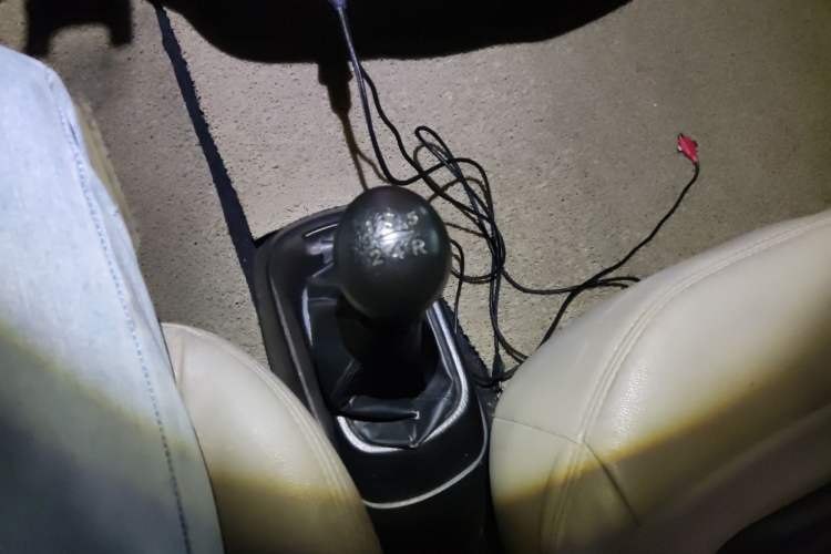 Used JAC Refine 2012 2.0L Timeless Edition HFC4GA3