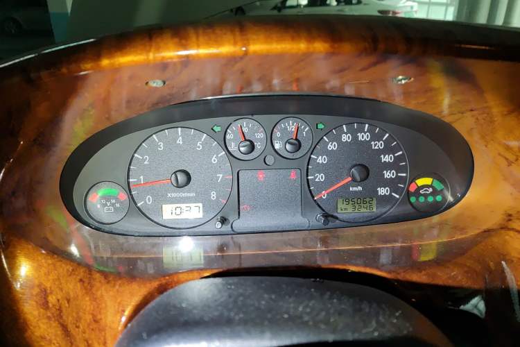 Used JAC Refine 2012 2.0L Timeless Edition HFC4GA3