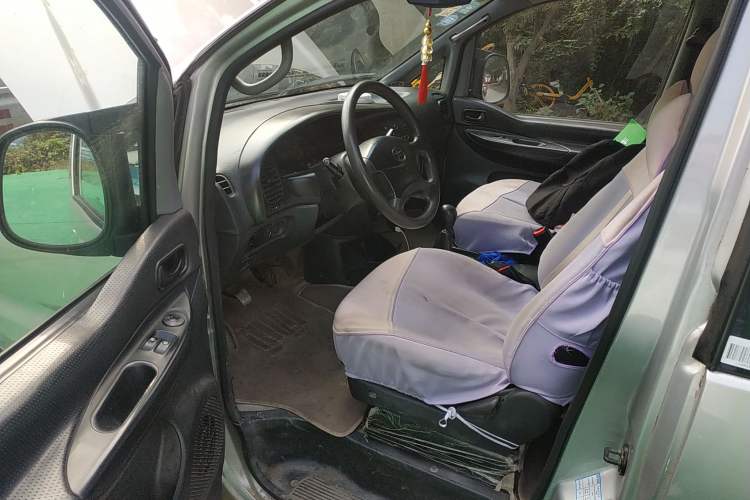 Used JAC Refine 2011 2.0L Shuttle Gasoline Standard Edition HFC4GA3
