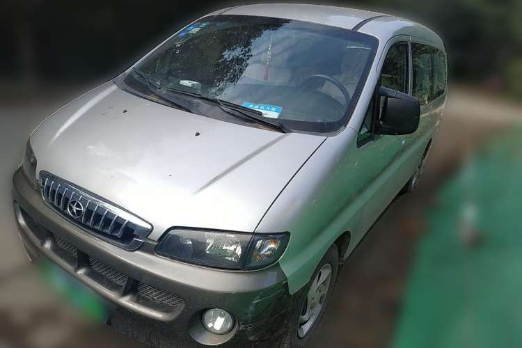 Used JAC Refine 2011 2.0L Shuttle Gasoline Standard Edition HFC4GA3