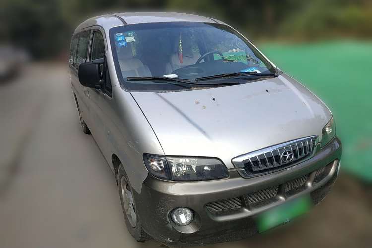 Used JAC Refine 2011 2.0L Shuttle Gasoline Standard Edition HFC4GA3
