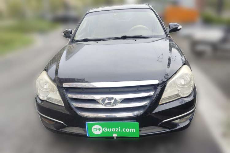 Used Hyundai MoInca 2009 2.0L Automatic Prestige GL Trim