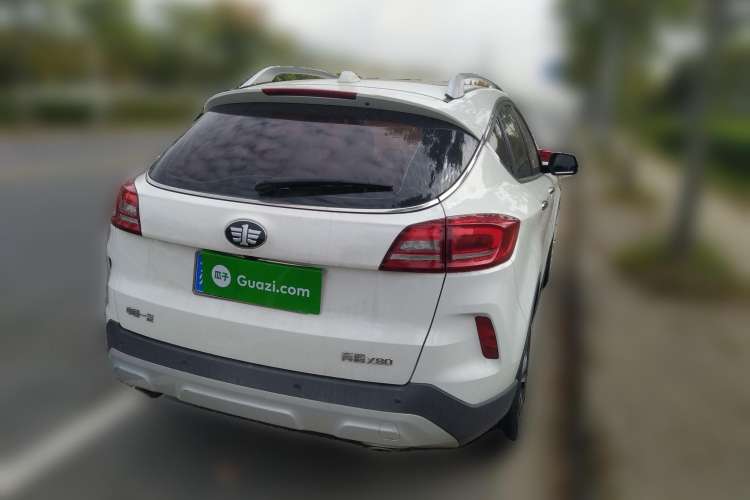 Used Bestune X80 2018 Live Edition 2.0L Automatic Comfort Model
