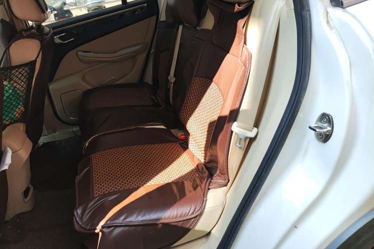 Used Zotye Domy X5 2017 Upgraded Model 1.5T Manual Luxury Version