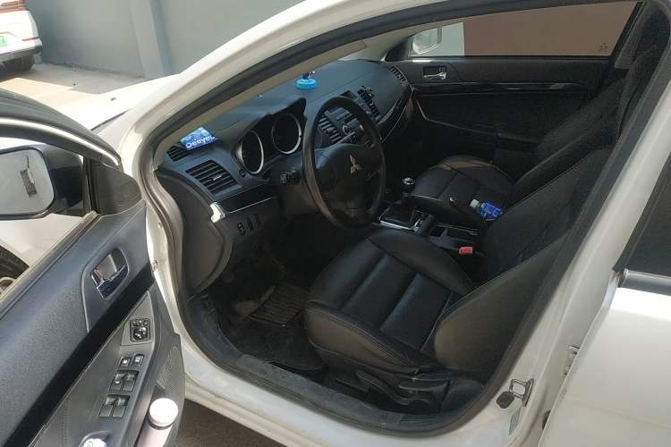 Used Mitsubishi Lancer EX 2013 Style Edition 1.6L Manual Luxury Model
