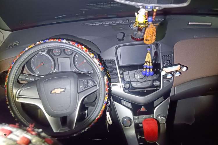 Used Chevrolet Cruze 2013 Hatchback 1.6L Automatic Luxury Model
