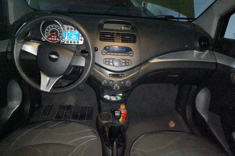 Used Chevrolet Spark 2011 1.0 SE MT