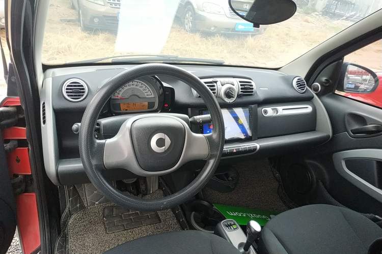 Used smart fortwo 2011 1.0 MHD Hardtop Standard Edition
