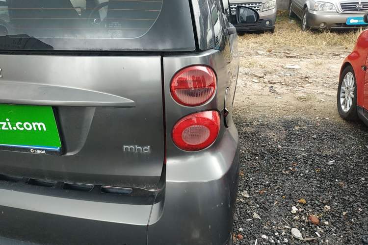 Used smart fortwo 2011 1.0 MHD Hardtop Standard Edition
