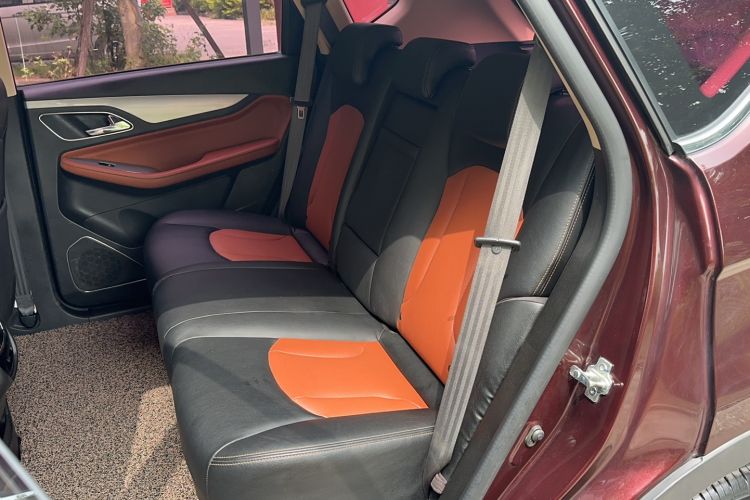 Used Baojun 560 2016 1.8L iAMT Elite Edition
