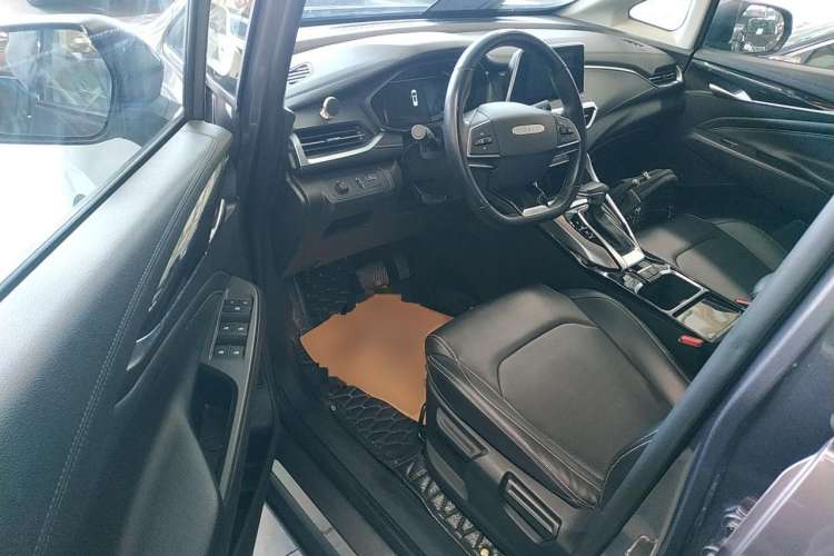 Used SAIC MAXUS G50 2020 1.5T Automatic Elite Edition