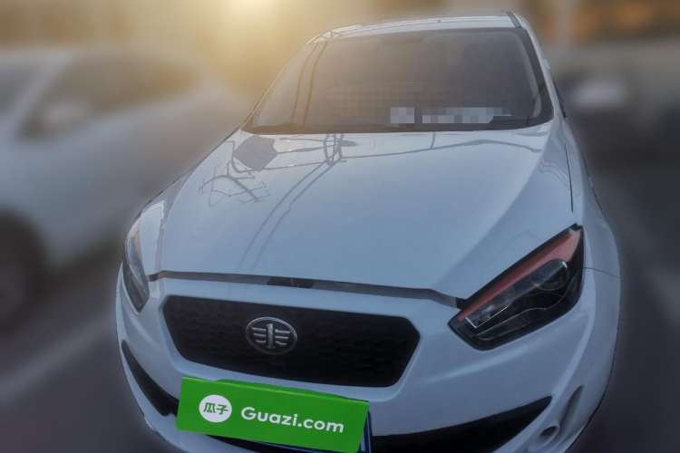 Used Oley Oley 2014 Hatchback 1.5L Automatic Comfort Model