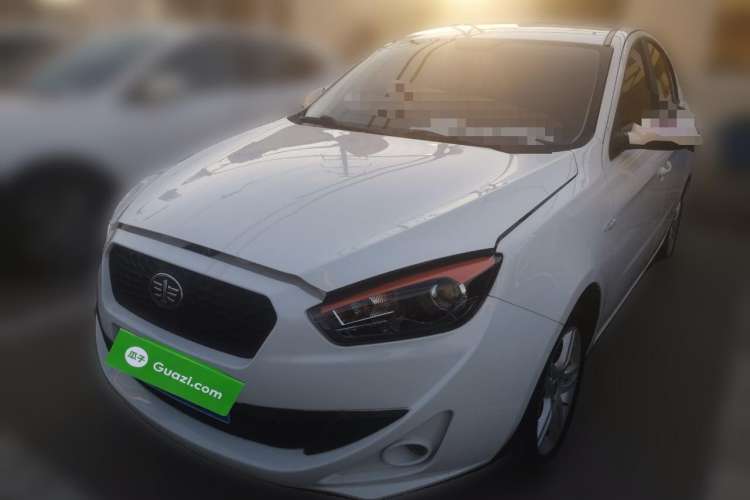 Used Oley 2014 Hatchback 1.5L Automatic Comfort Model