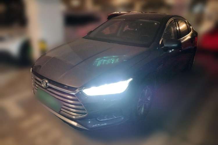 Used BYD Qin Pro New Energy 2019 DM Super Edition 1.5TI Automatic Smart Connect X-Trail Model China VI Standard