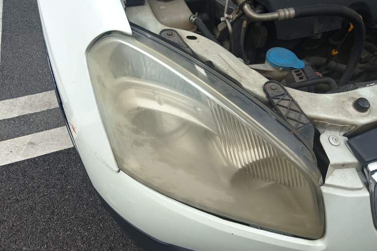 Used Nissan Qashqai 2010 20X LE CVT 2WD Right Front Headlight