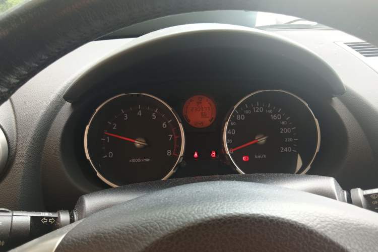 Used Nissan Qashqai 2010 20X LE CVT 2WD Instrument Cluster