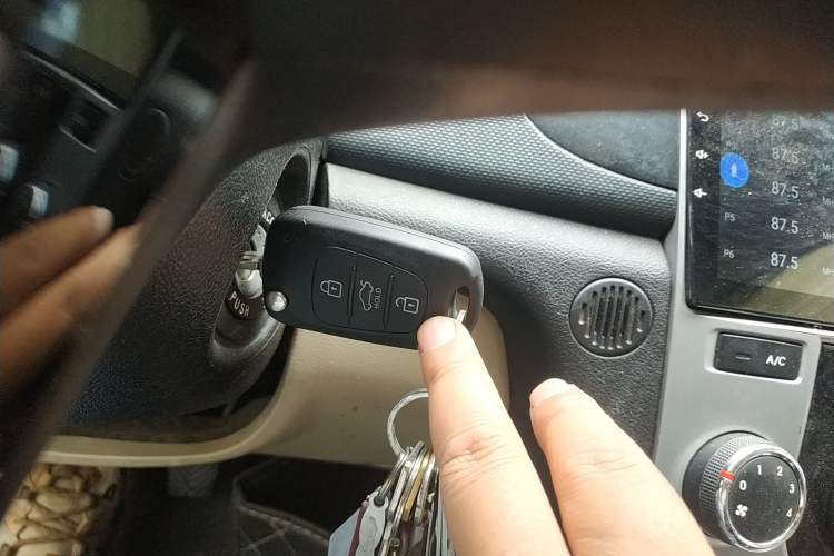 Used Kia Forte 2016 1.6L MT GL
