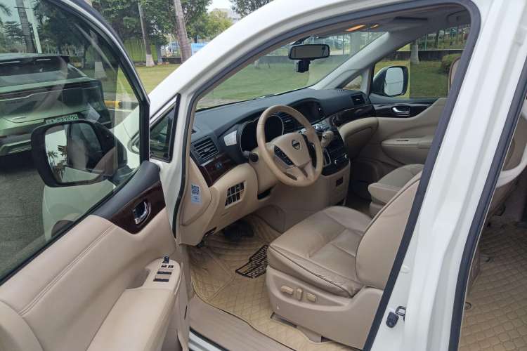 Used Nissan Quest 2015 3.5L SL
