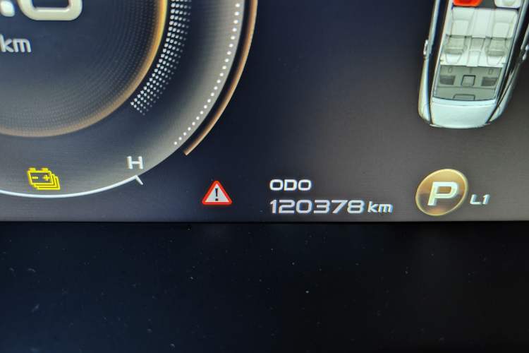 Used Geely Auto Emgrand GT New Energy 2018 1.5T PHEV Yao Ling Edition Odometer Close Up