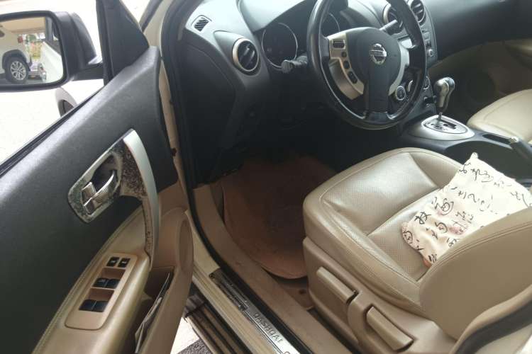 Used Nissan Qashqai 2010 20X LE CVT 2WD Driver Seat