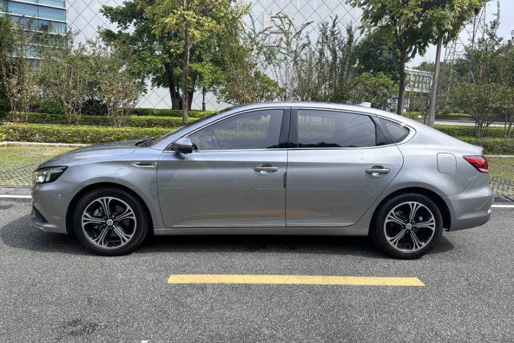 Used MG 6 New Energy 2018 45T E-DRIVE Intelligent Drive Hybrid PILOT Super Internet Edition Exterior 3