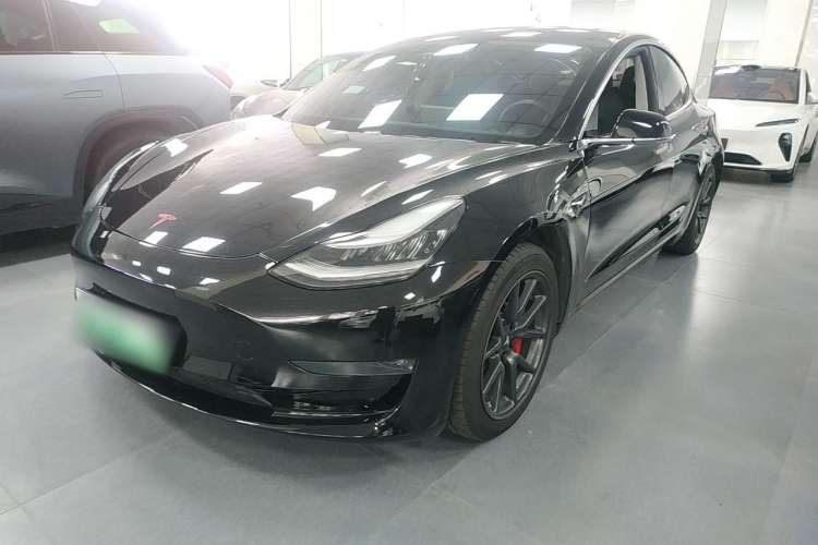 Used Tesla Model 3 2019 Long-Range Rear-Wheel-Drive Version