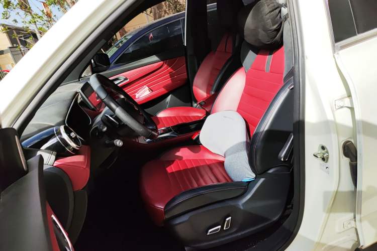 Used MG HS 2019 30T Automatic 2WD Trophy Supreme Edition China VI Standard
