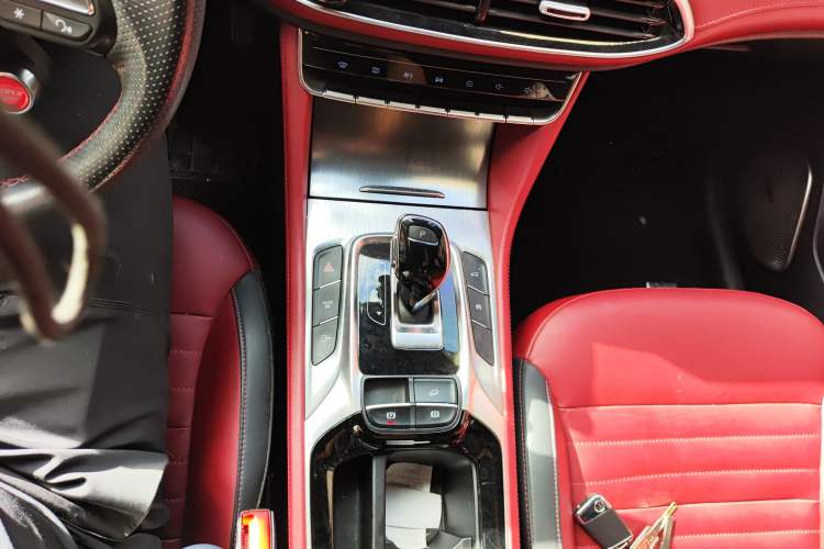 Used MG HS 2019 30T Automatic 2WD Trophy Supreme Edition China VI Standard
