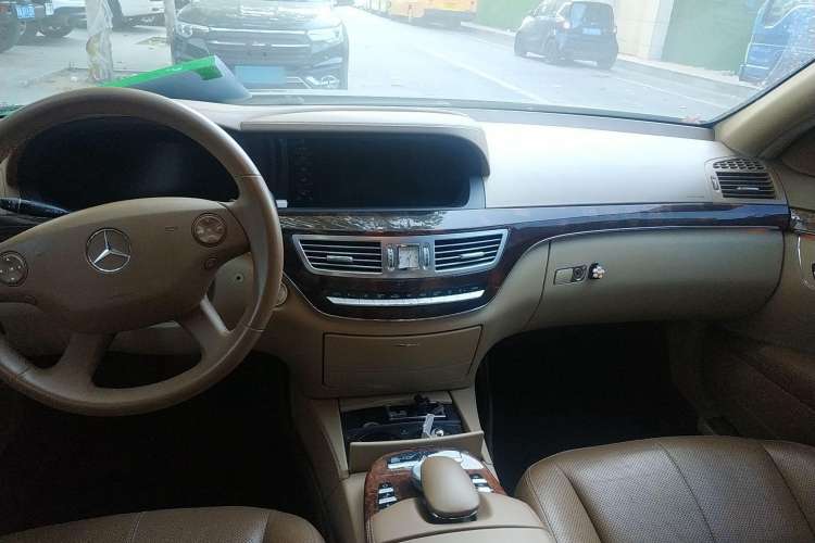 Used Mercedes-Benz S-Class 2008 S 350 L Dynamic Model
