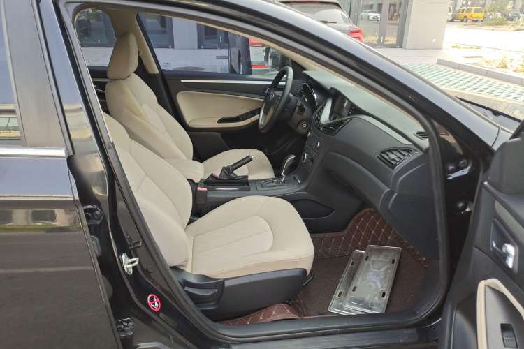 Used Bestune B70 2014 2.0L automatic comfort version